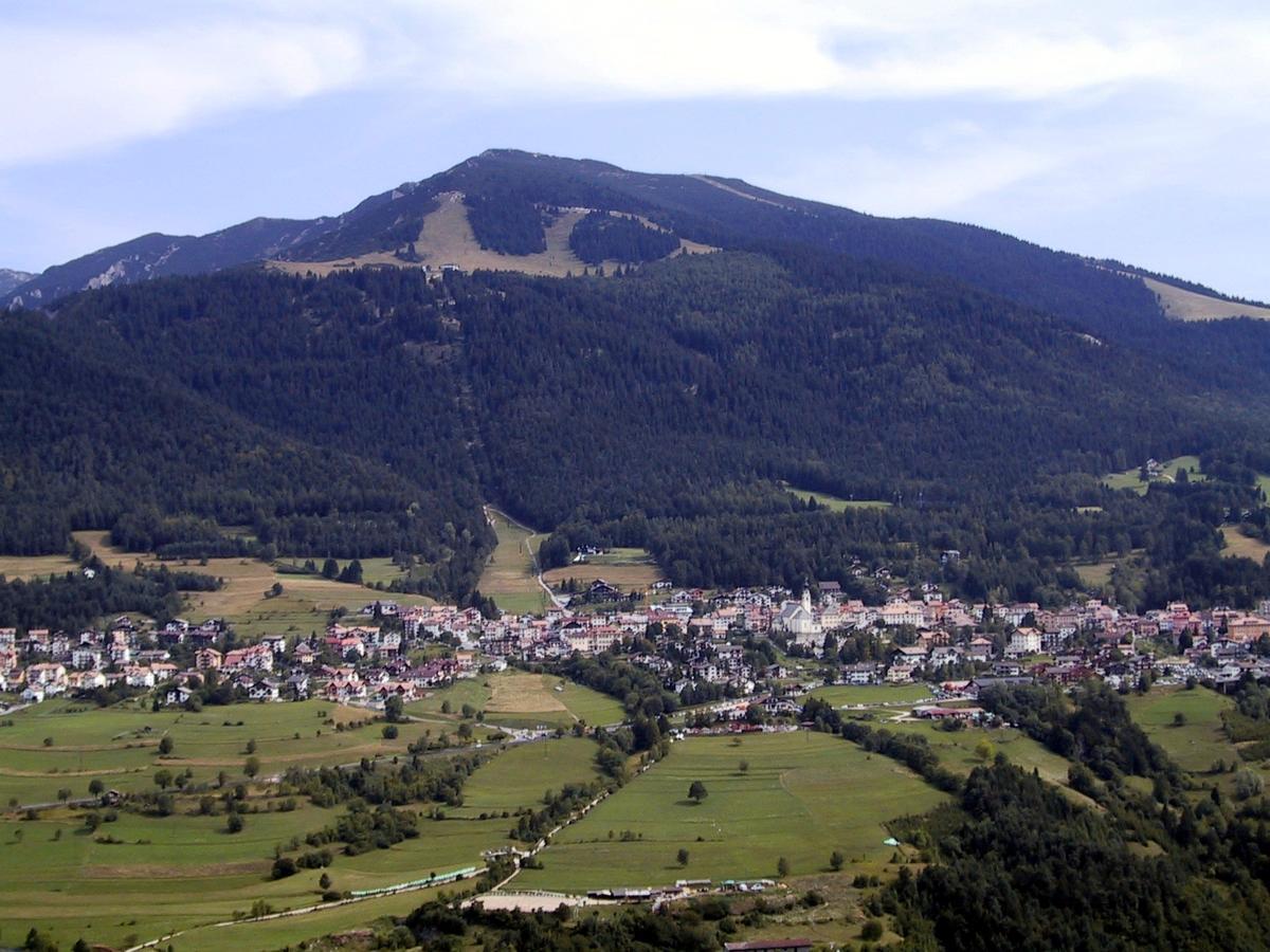 Alpine Smart Residence Фольгария Экстерьер фото